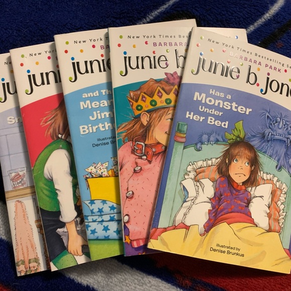 Junie B Jones 4-8 books like new - Picture 1 of 8